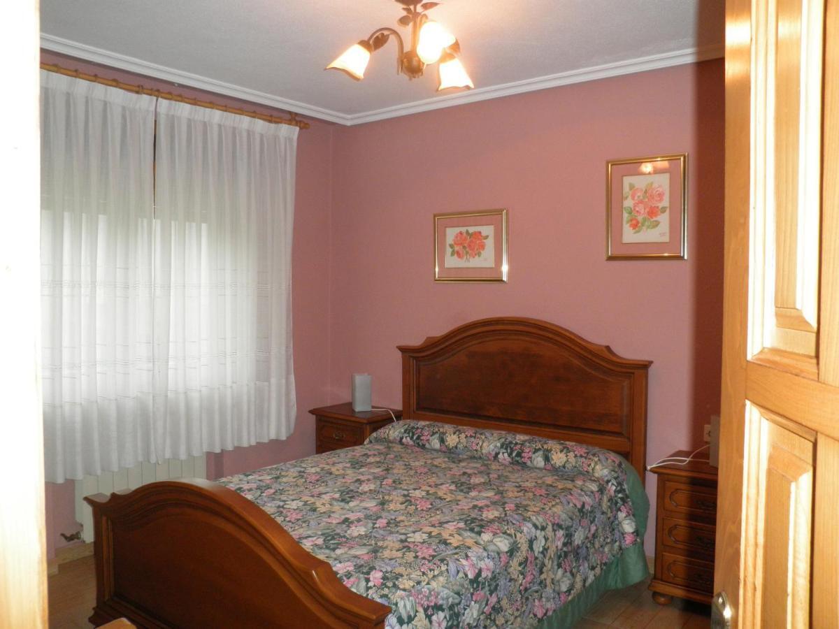 La Robellada de Onis Apartamento Casa Geli #1 מראה חיצוני תמונה